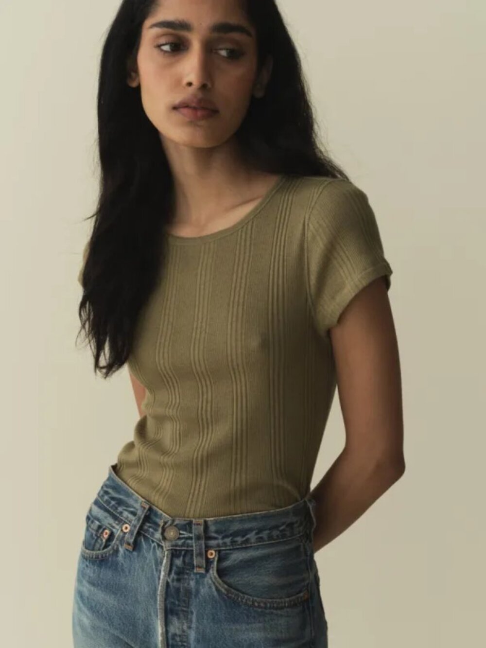 Doen Vivi Cashmere Blend Ribbed Tee - Olive